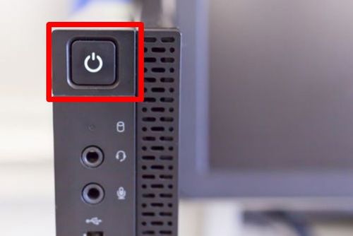 デスクトップパソコンの電源ボタンの写真